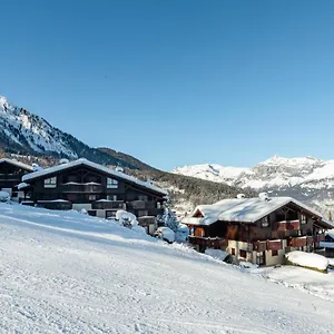 Appartement Refuge De Bellachat - Alpes Travel - - Sleeps 4, Les Houches